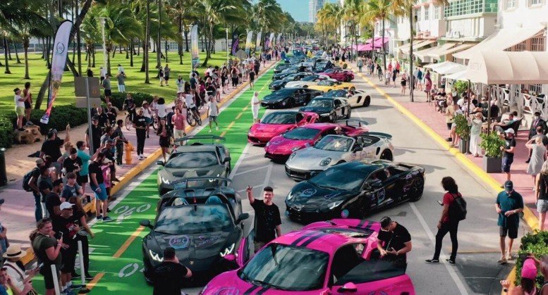 What Makes the Most Exclusive Car Club? A Look at Fast Lane Drive